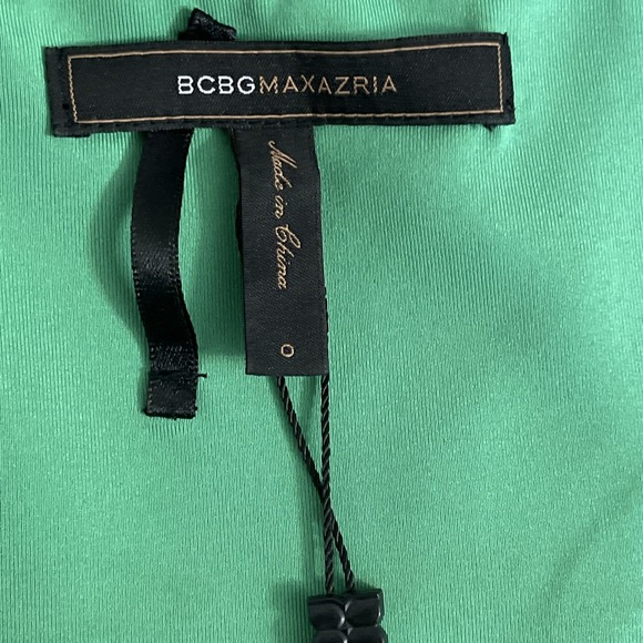 BCBGMAXAZRIA Ruched Strapless Bodycon Mini Dress Size 0 Purple Green Multi Color - Picture 2 of 7